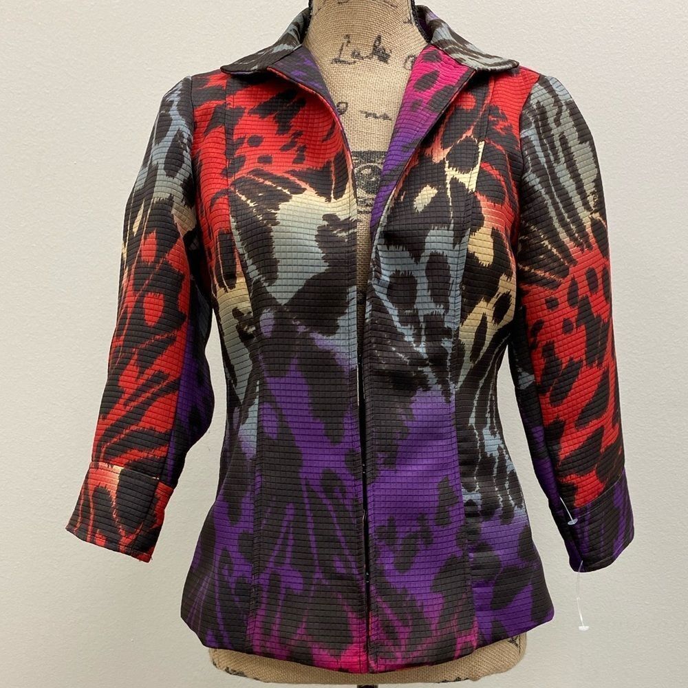 Mesmerize‎ quilted multi colored falcon suit jacket
